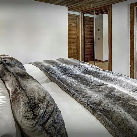 Chalet Pralor Le Peille - Ovo Network *
